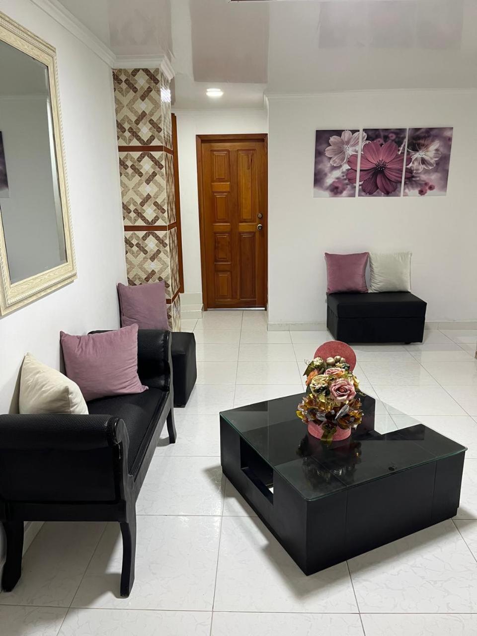 Villa Santos Apartaestudios Barranquilla  Dış mekan fotoğraf